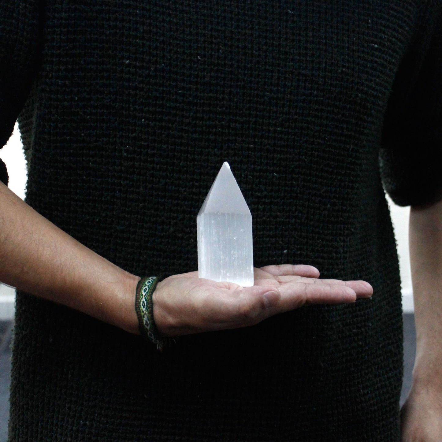 Torre de Selenite Ponta de Lápis - 10 cm