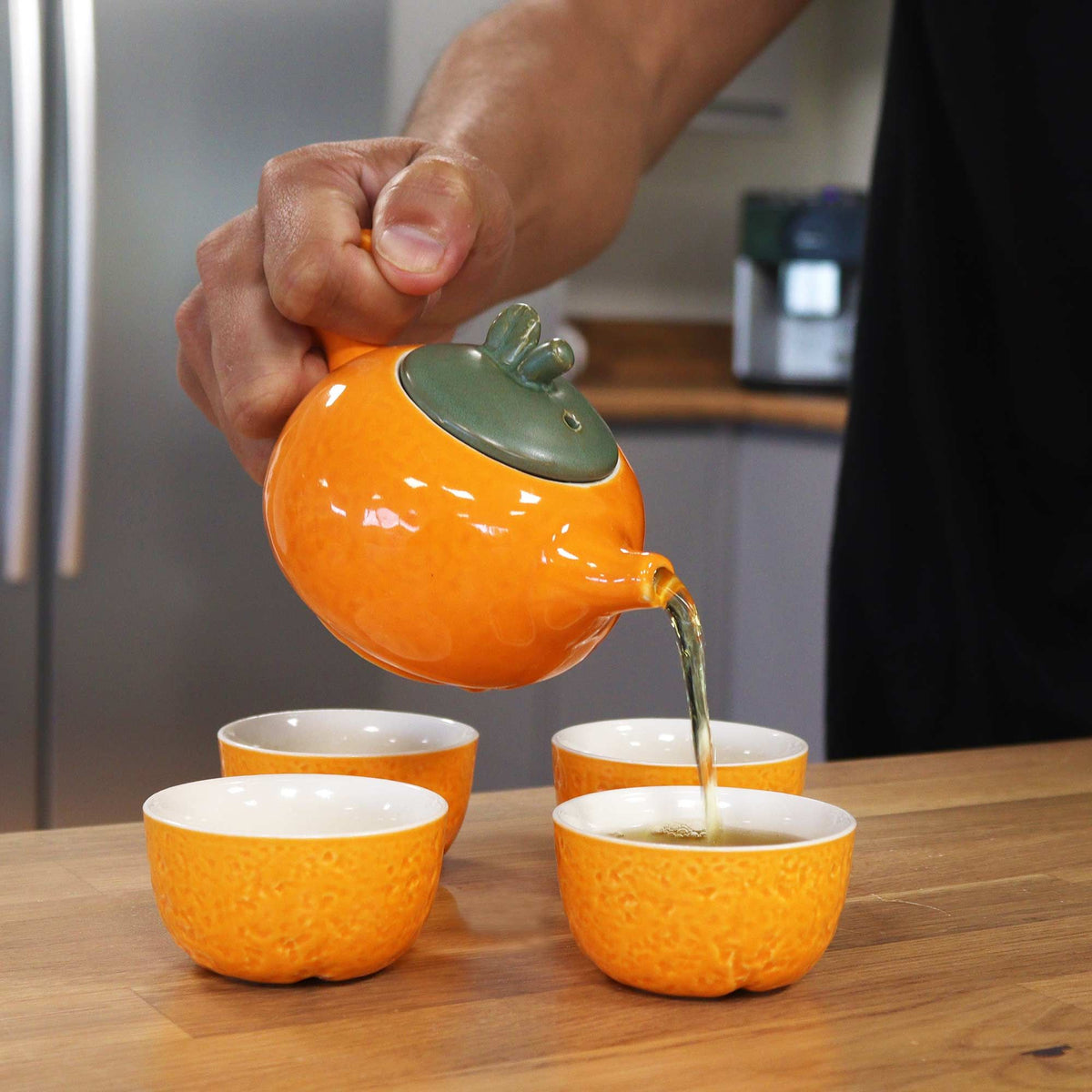 Conjunto de Bule Laranja com Quatro Chávenas