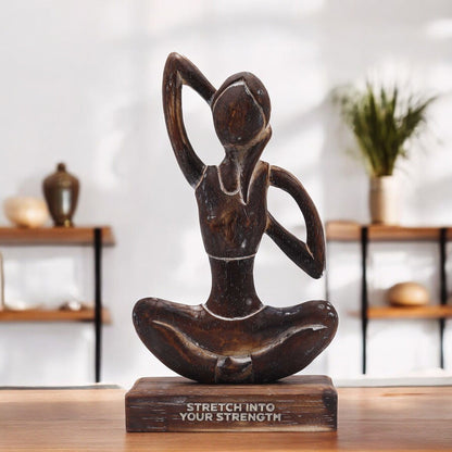 Figura de Yoga em Madeira - Expande a Tua Força