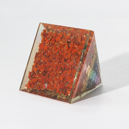 Pirâmide de Orgonite 7 x 6 cm com Barras de Cobre e pedras  dos Chakras