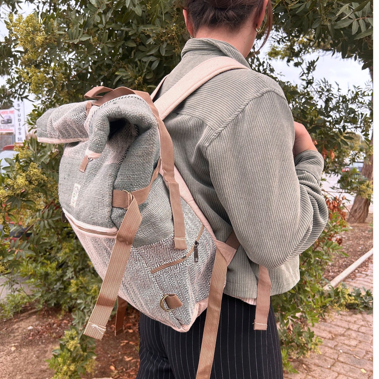 Mochila Enrolável de Trekking em Cânhamo - Sálvia