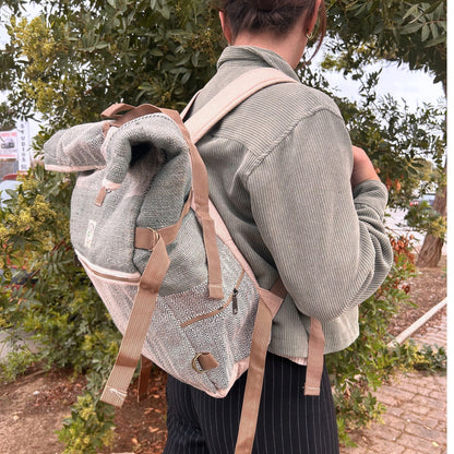 Mochila Enrolável de Trekking em Cânhamo - Sálvia