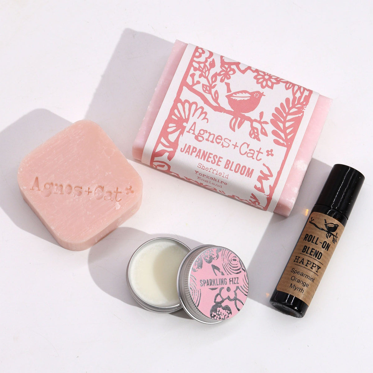 Conjunto de Bem-Estar Agnes & Cat - Florescer e Alegria