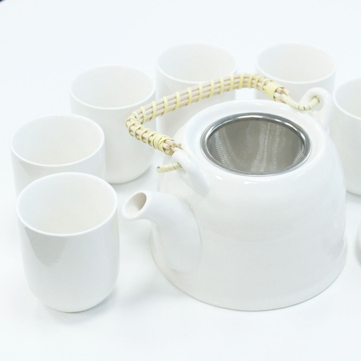 Conjunto de Bule Branco Clássico com Seis Chávenas