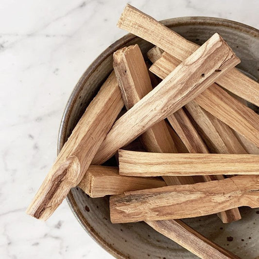 Palo Santo Natural — 100g (10-15 Palitos)