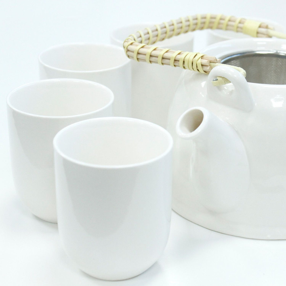 Conjunto de Bule Branco Clássico com Seis Chávenas