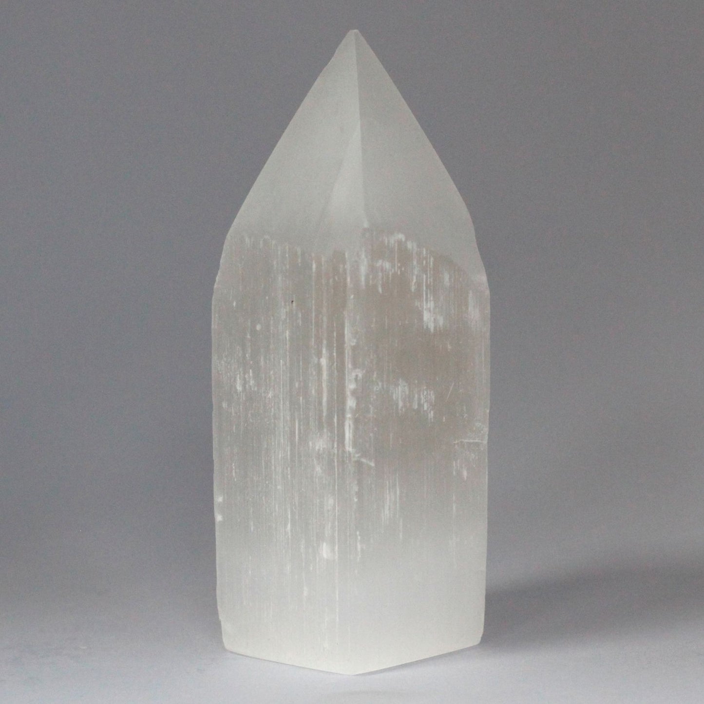 Torre de Selenite Ponta de Lápis - 15 cm
