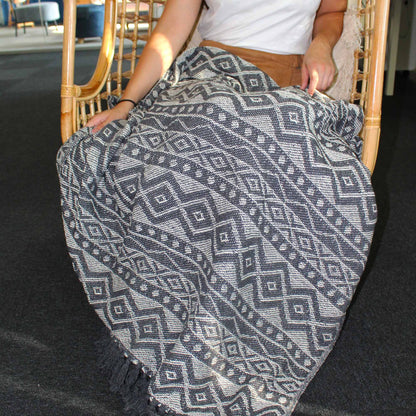 Manta Boho 100% Algodão — Cinzento Geométrico