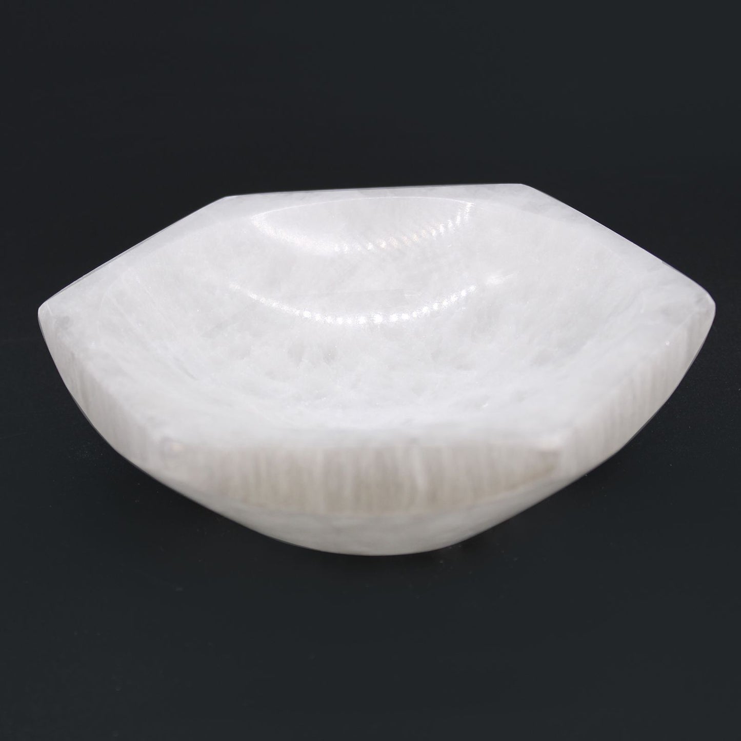 Tigela Hexagonal de Selenite 15cm