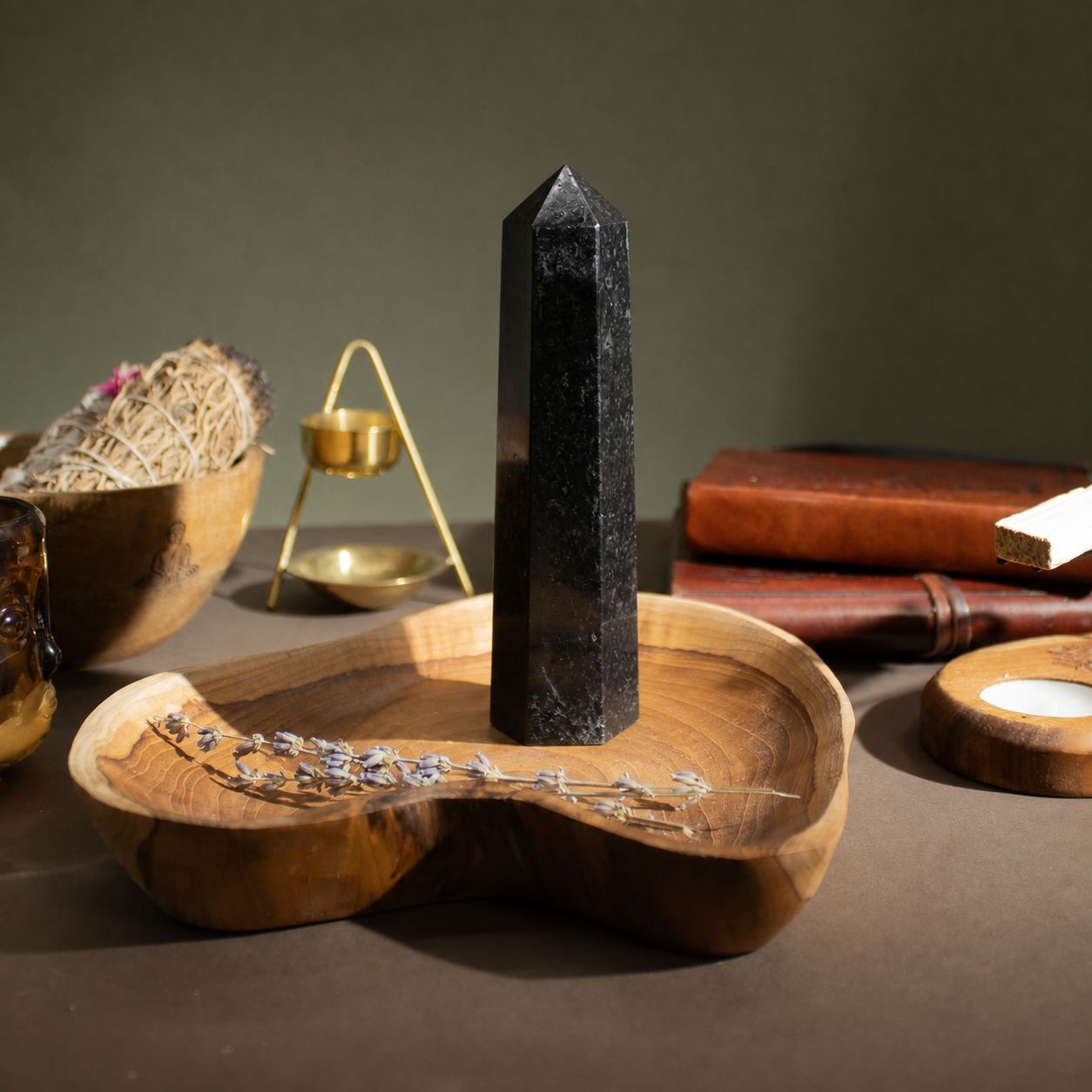 Ponta de Obelisco Turmalina Negra — aprox. 17 cm