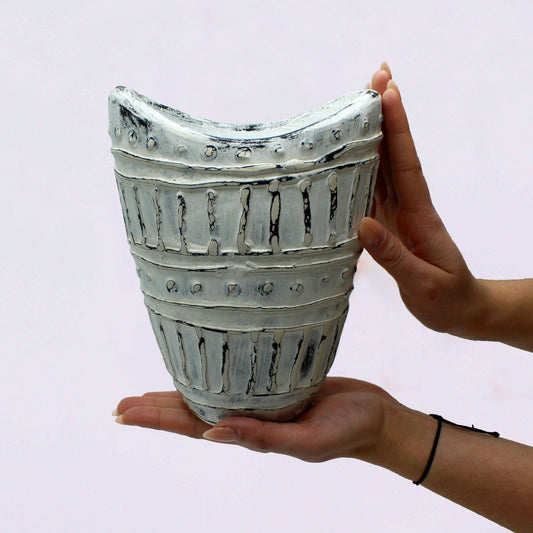 Jarra com Pescoço Largo em Cerâmica - Creme 22cm