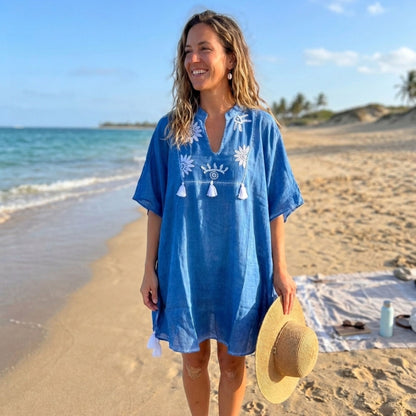 Kaftan Nomad Sari Colección Med - Azul com Bordado Creme e Borlas