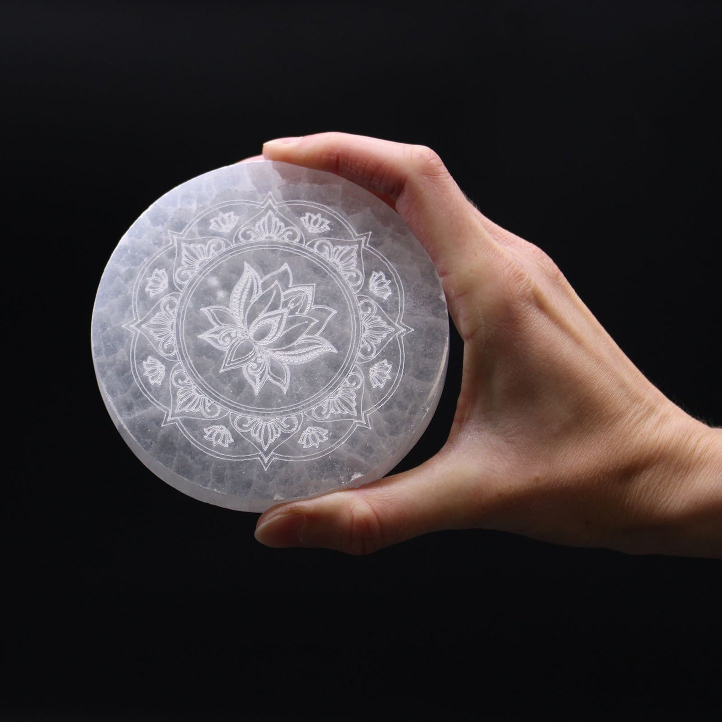 Placa de Carga de Selenite Média 10cm - Lótus Mandala