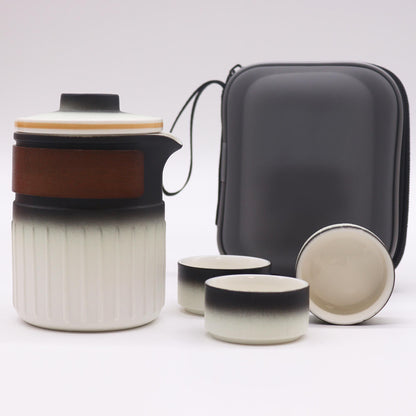 Conjunto de Bule Três Amigos com Três Chávenas e Estojo de Viagem